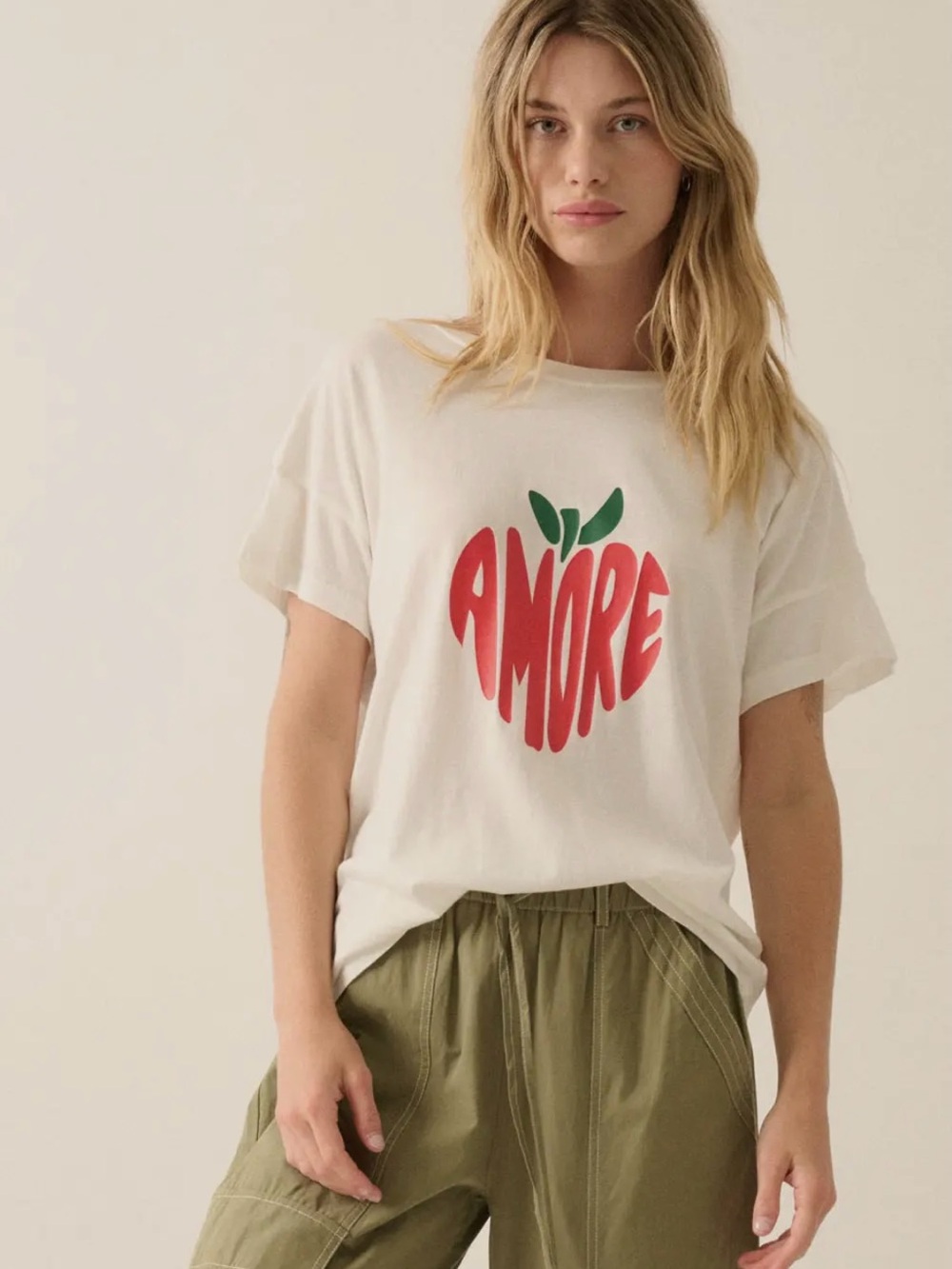 Amore Graphic Apple Tee White Short Sleeve T-Shirt Size Large - Picture 11 of 15